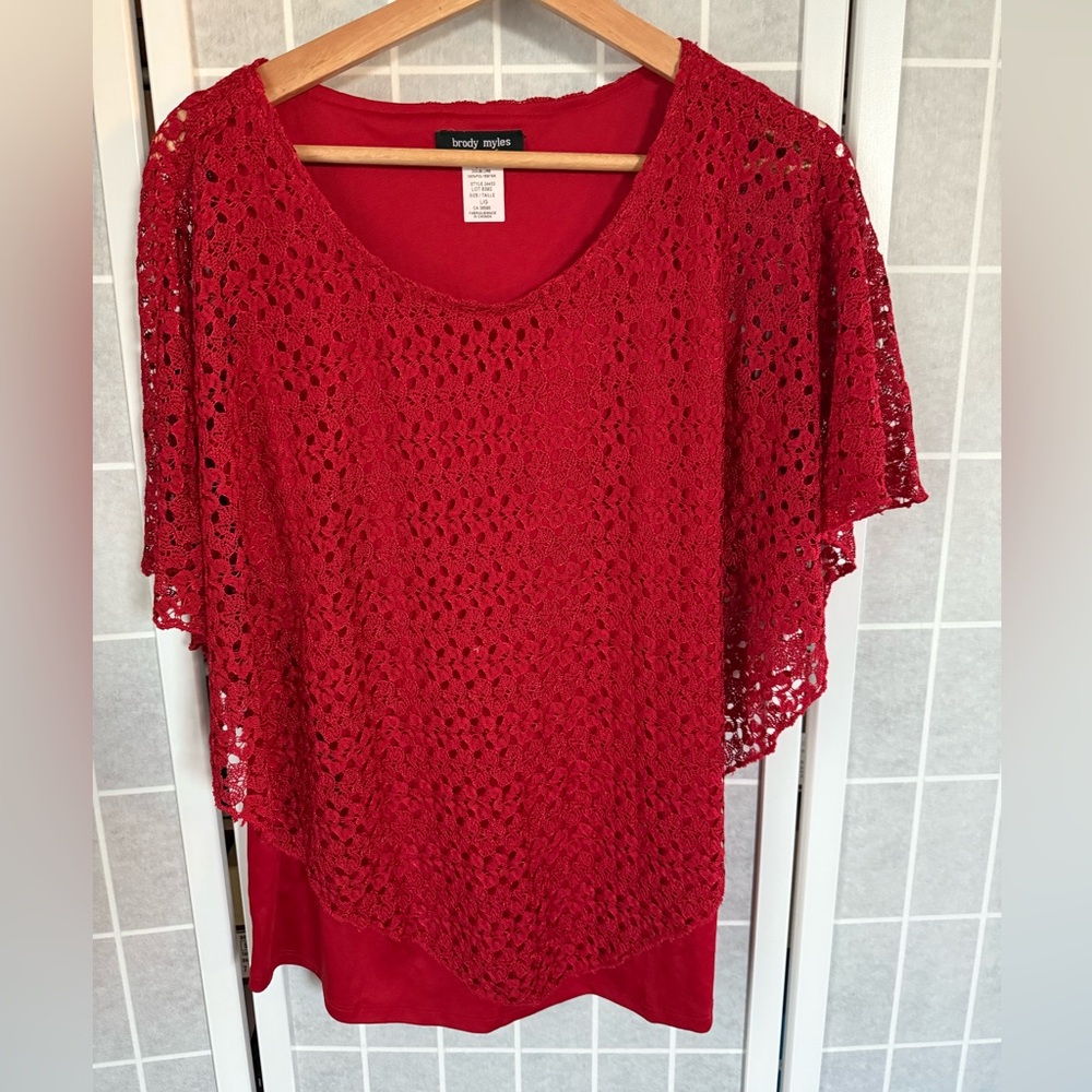 Brody Miles Women's lace dress top, Red, Size Large.